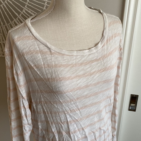 Joe Fresh - Soft Knit Long Sleeve White & Blush Pink Sweater​​​​​​​​ - Picture 5 of 7